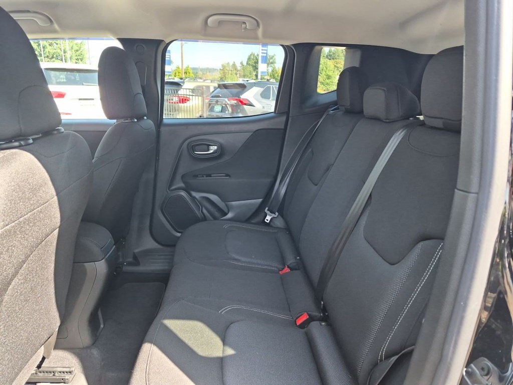 Thumbnail: 2020 Jeep Renegade - 27