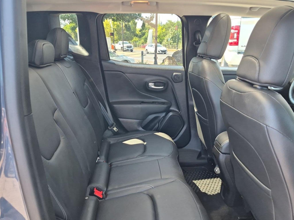 Thumbnail: 2023 Jeep Renegade - 28