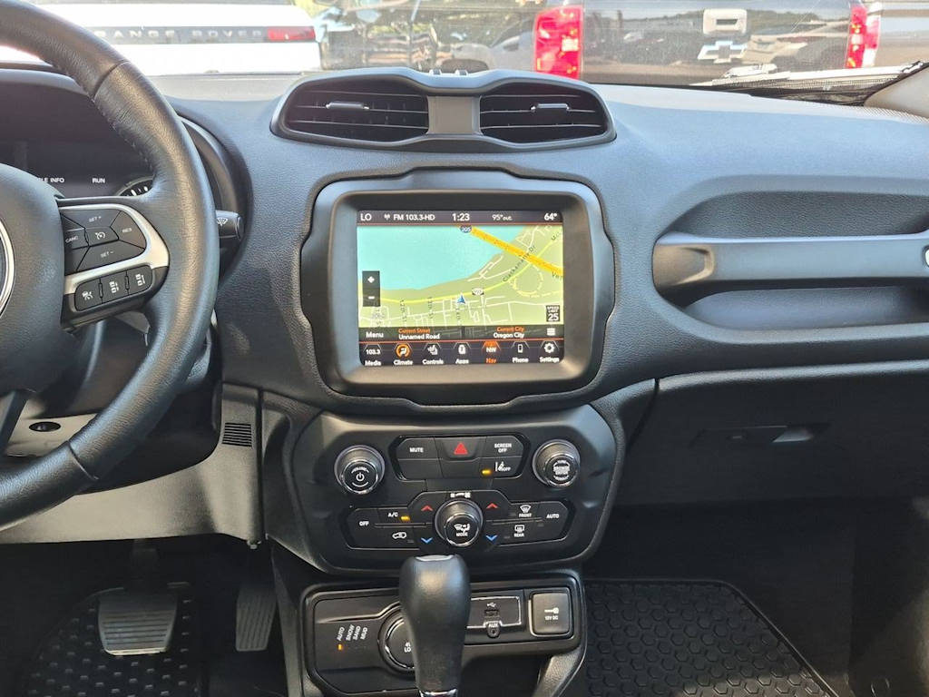 Thumbnail: 2023 Jeep Renegade - 15