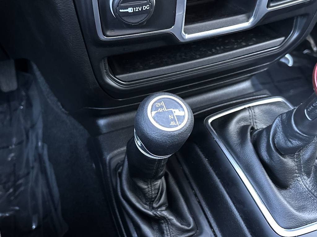 Thumbnail: 2022 Jeep Wrangler - 26