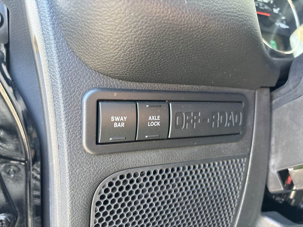 Thumbnail: 2014 Jeep Wrangler - 11