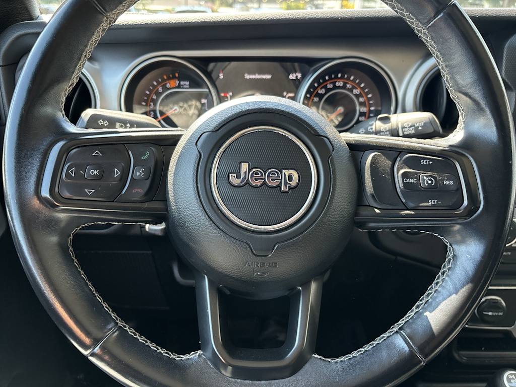 Thumbnail: 2021 Jeep Wrangler - 13