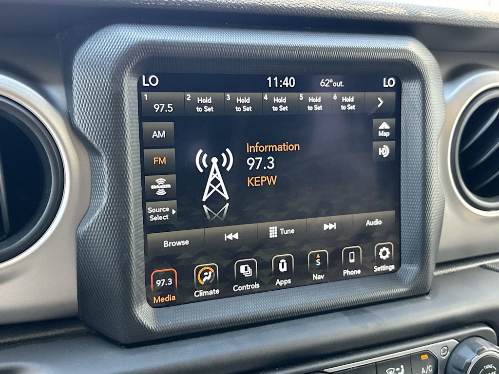 Thumbnail: 2021 Jeep Wrangler - 7