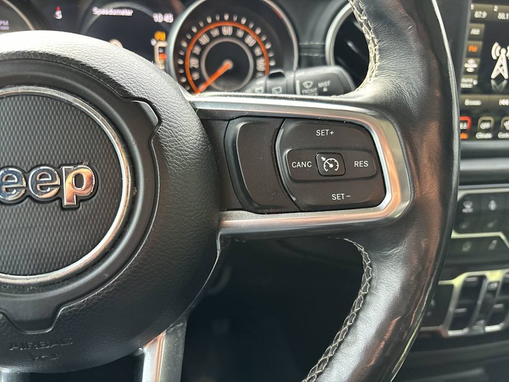 Thumbnail: 2018 Jeep Wrangler - 15