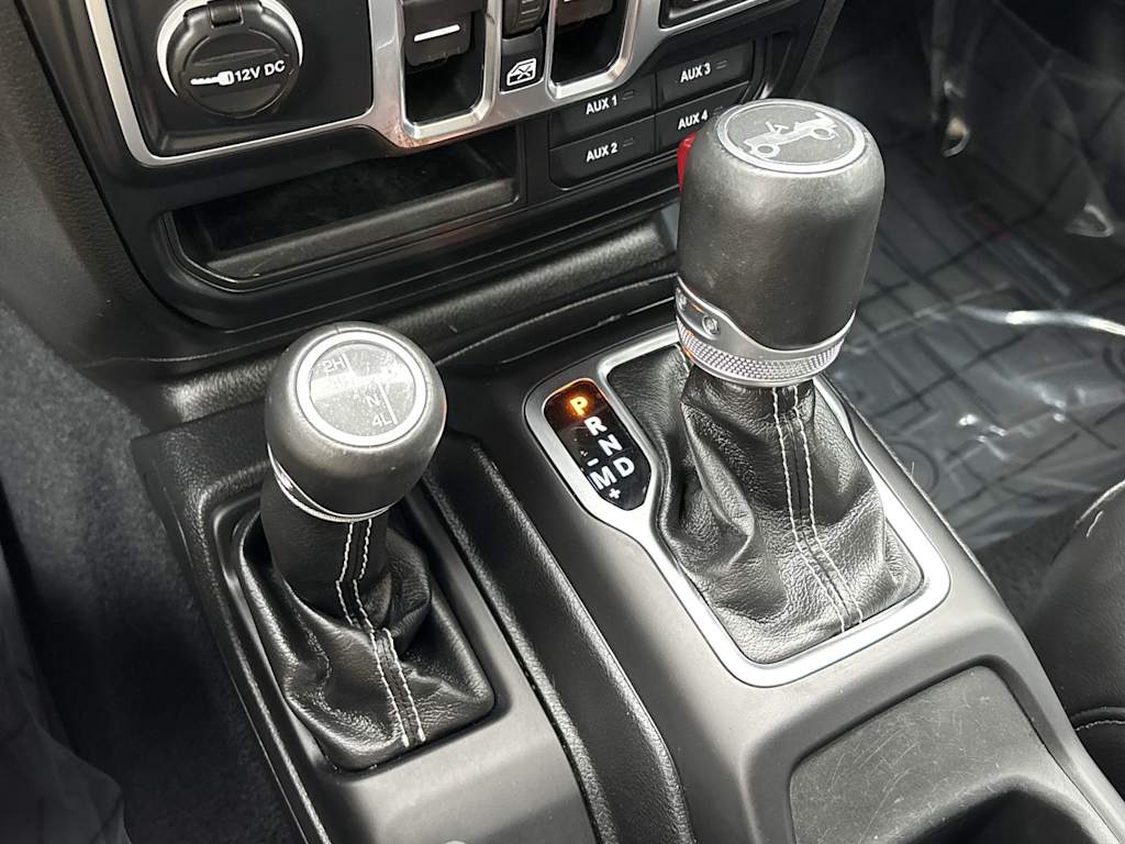 Thumbnail: 2019 Jeep Wrangler - 10
