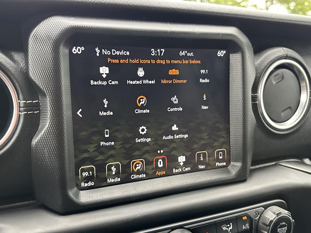 Thumbnail: 2019 Jeep Wrangler - 22