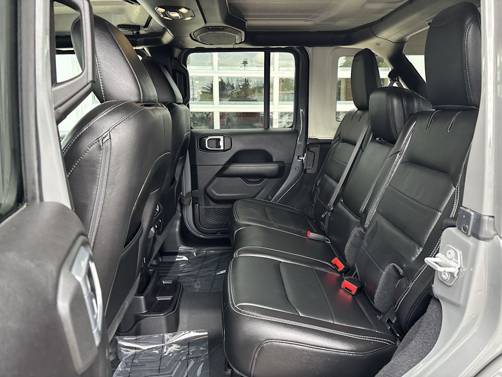 Thumbnail: 2019 Jeep Wrangler - 13