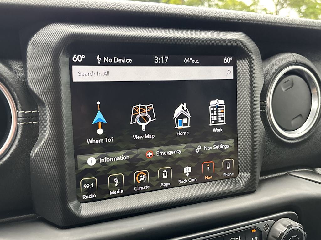 Thumbnail: 2019 Jeep Wrangler - 24