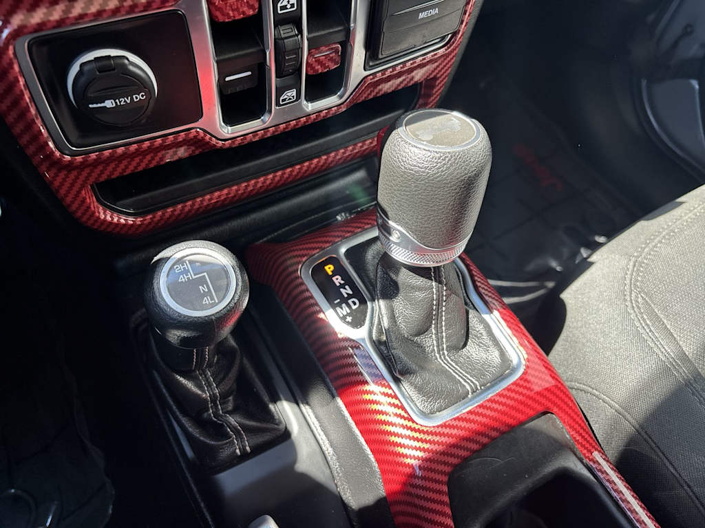 Thumbnail: 2020 Jeep Wrangler - 10