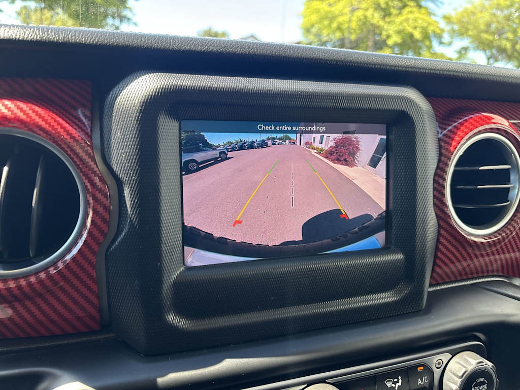Thumbnail: 2020 Jeep Wrangler - 25