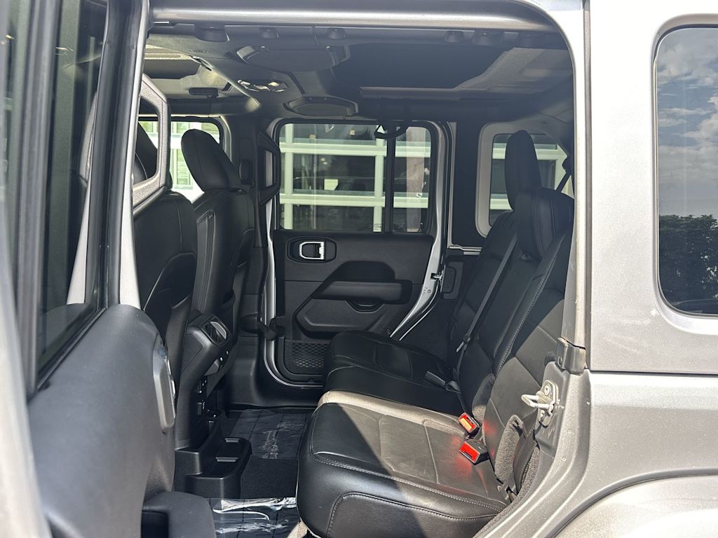 Thumbnail: 2021 Jeep Wrangler - 15