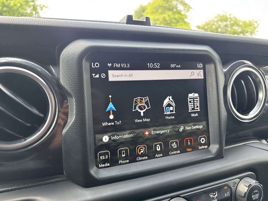 Thumbnail: 2021 Jeep Wrangler - 22