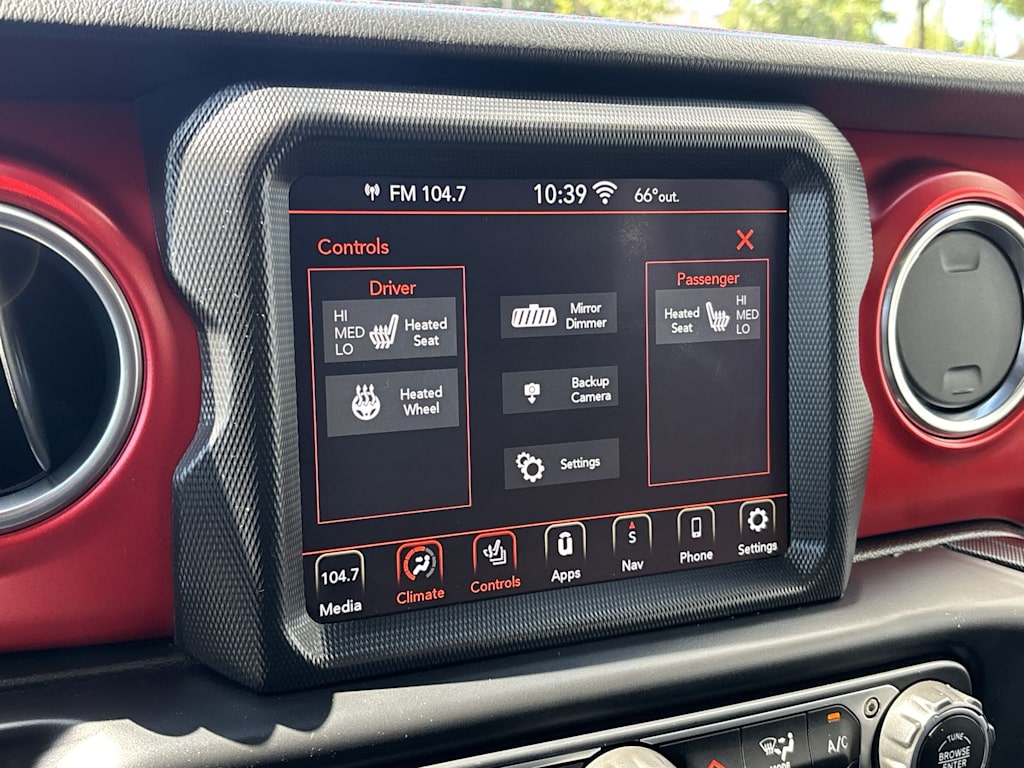 Thumbnail: 2019 Jeep Wrangler - 19