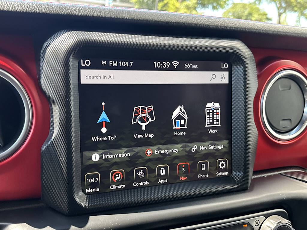 Thumbnail: 2019 Jeep Wrangler - 22