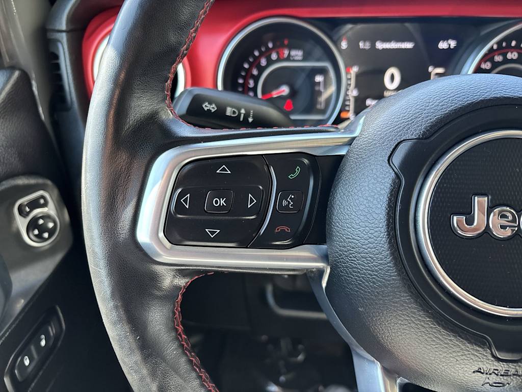 Thumbnail: 2019 Jeep Wrangler - 15