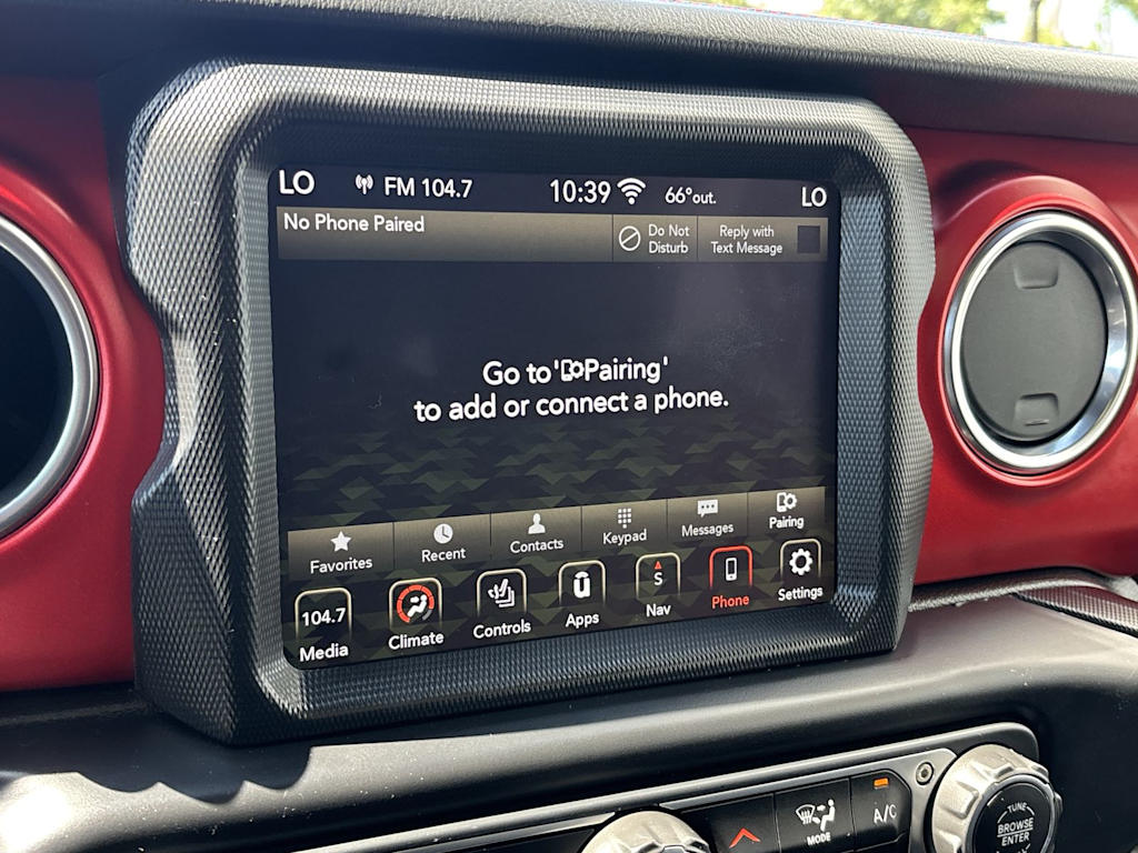 Thumbnail: 2019 Jeep Wrangler - 24