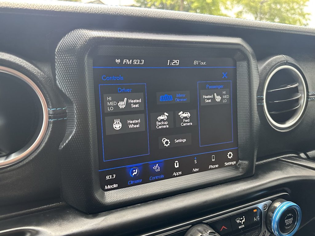 Thumbnail: 2022 Jeep Wrangler - 21