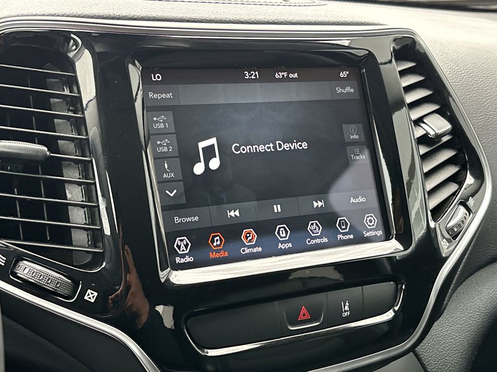 Thumbnail: 2022 Jeep Cherokee - 19