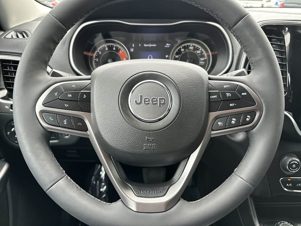 Thumbnail: 2022 Jeep Cherokee - 2