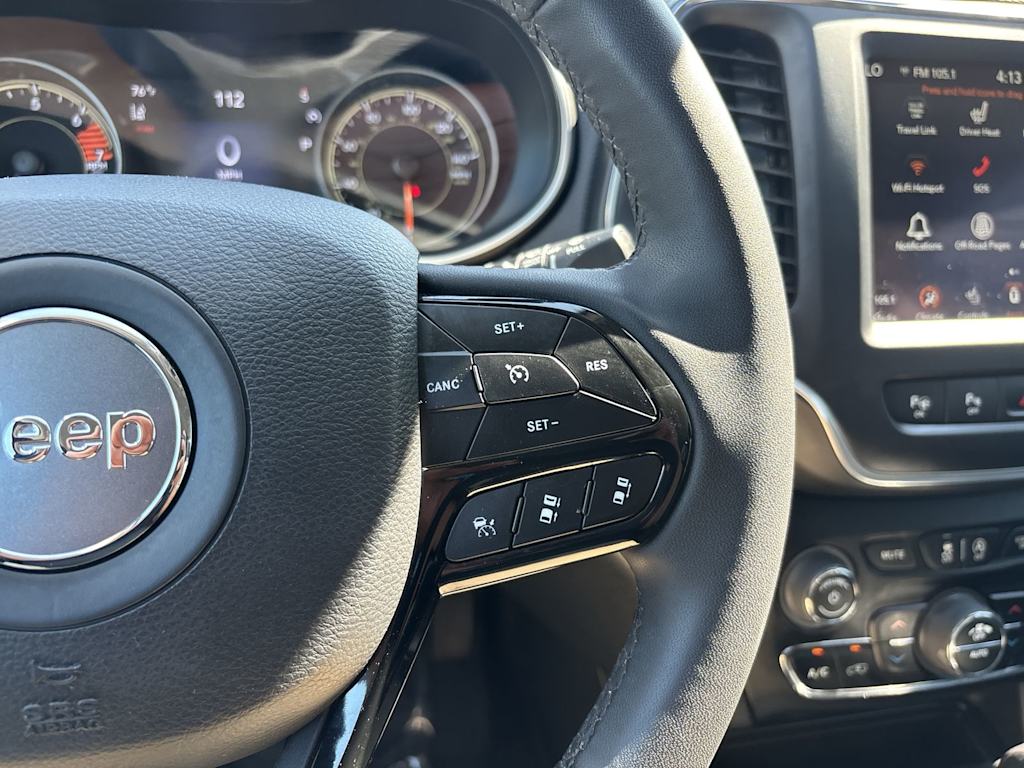 Thumbnail: 2023 Jeep Cherokee - 16