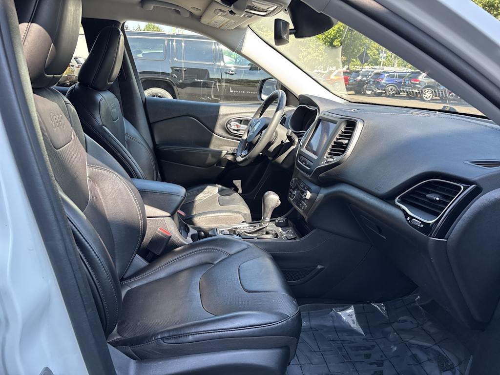 Thumbnail: 2023 Jeep Cherokee - 5