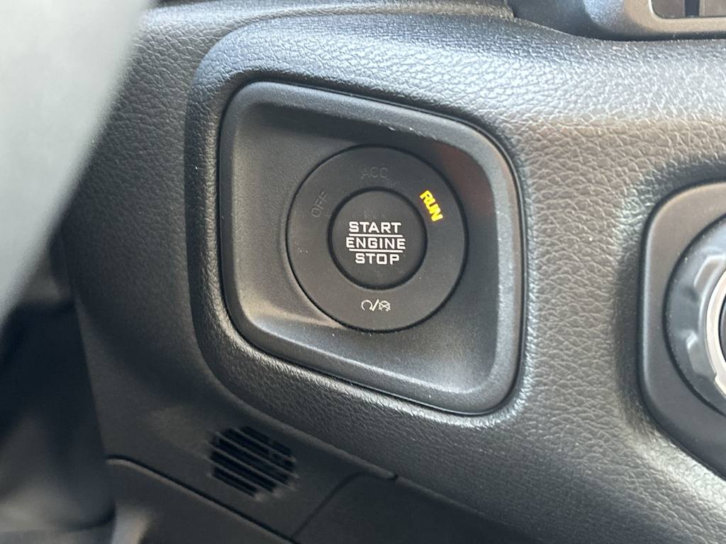 Thumbnail: 2024 Jeep Wrangler - 26