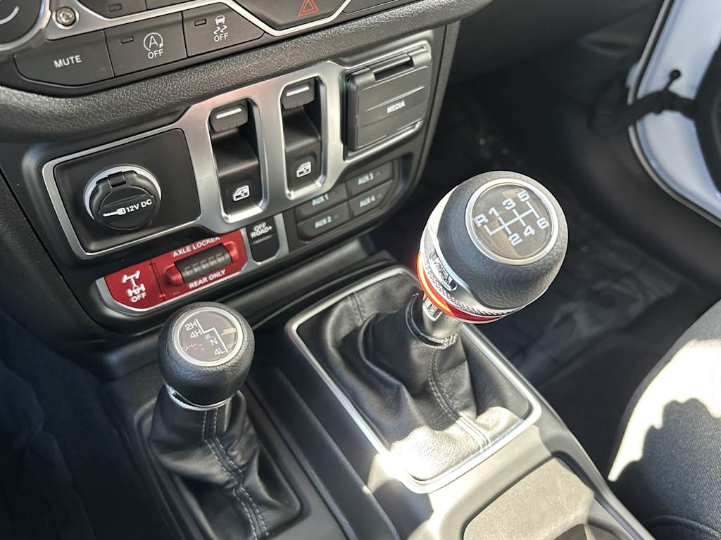 Thumbnail: 2026 Jeep Wrangler - 9