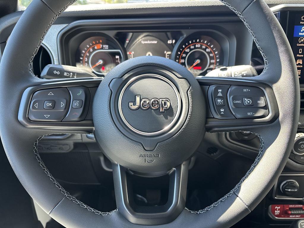 Thumbnail: 2026 Jeep Wrangler - 14