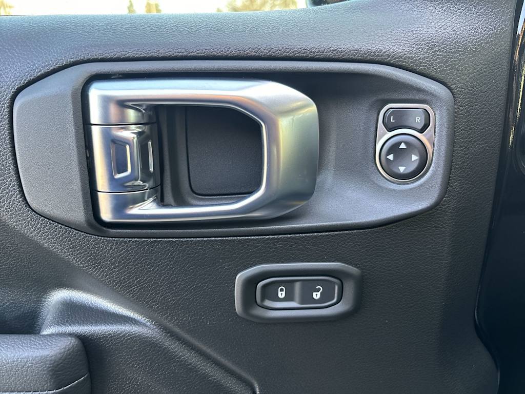 Thumbnail: 2026 Jeep Wrangler - 12