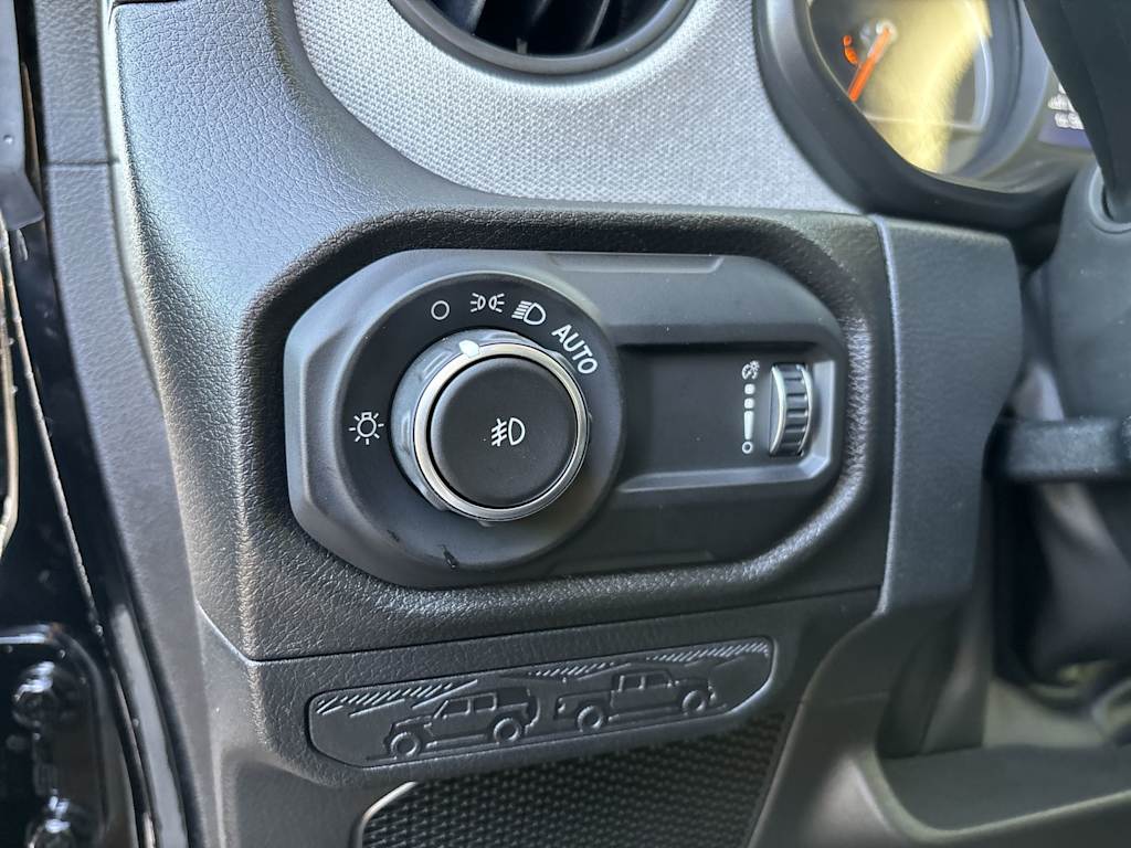 Thumbnail: 2026 Jeep Wrangler - 13