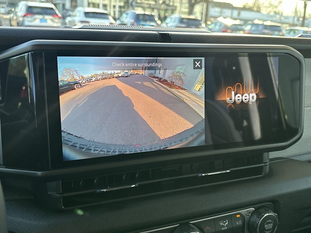 Thumbnail: 2026 Jeep Wrangler - 19