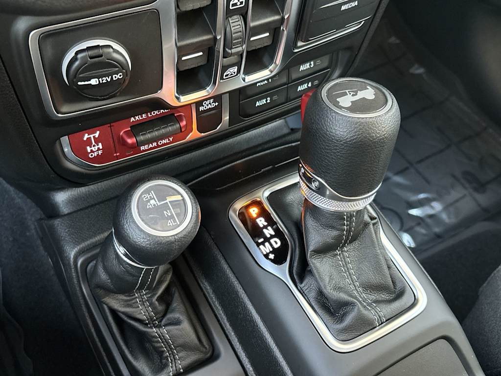 Thumbnail: 2026 Jeep Wrangler - 8