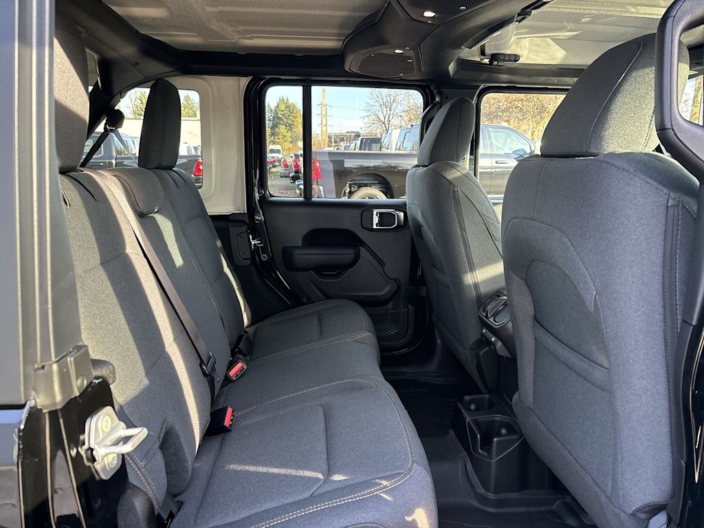 Thumbnail: 2026 Jeep Wrangler - 6