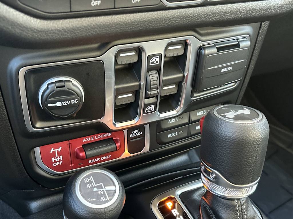 Thumbnail: 2026 Jeep Wrangler - 22