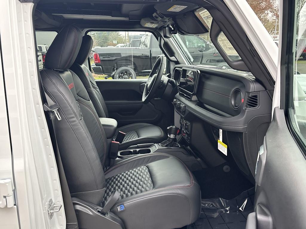 Thumbnail: 2026 Jeep Wrangler - 6