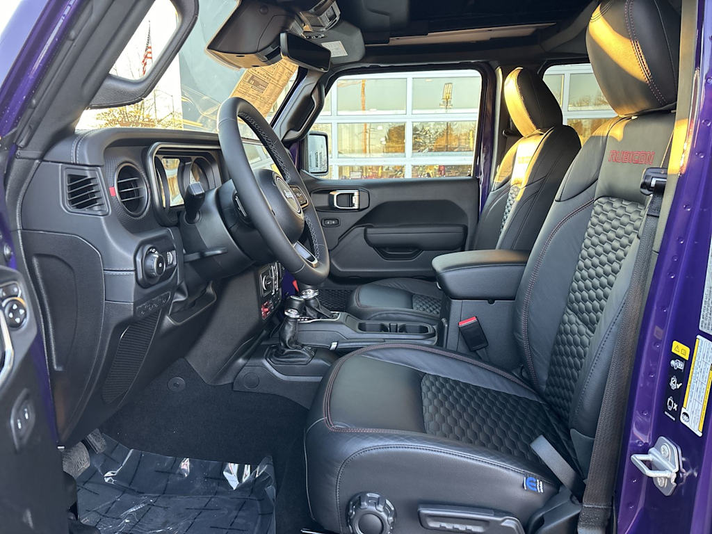 Thumbnail: 2026 Jeep Wrangler - 6