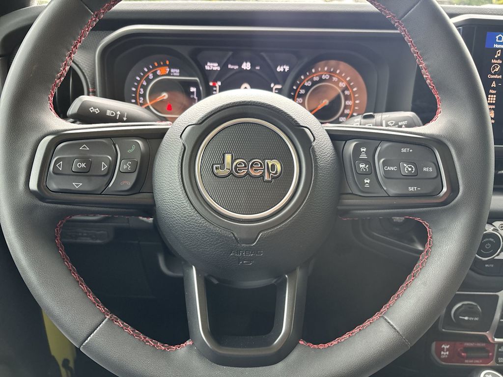 Thumbnail: 2024 Jeep Wrangler - 15