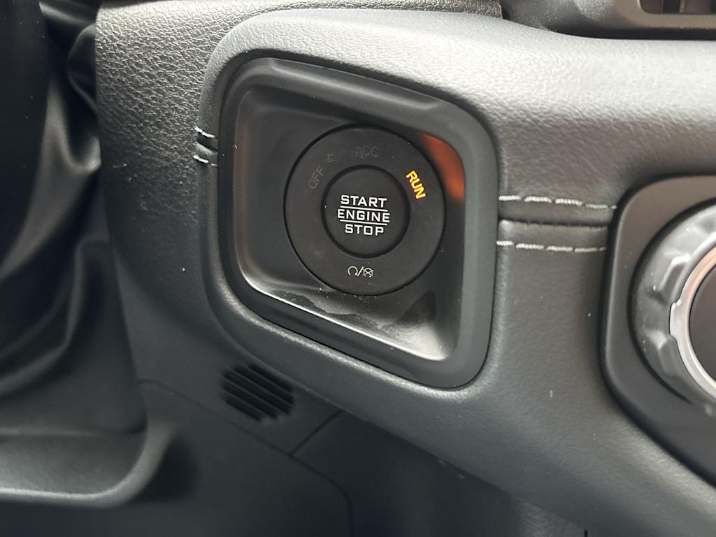 Thumbnail: 2024 Jeep Wrangler - 28