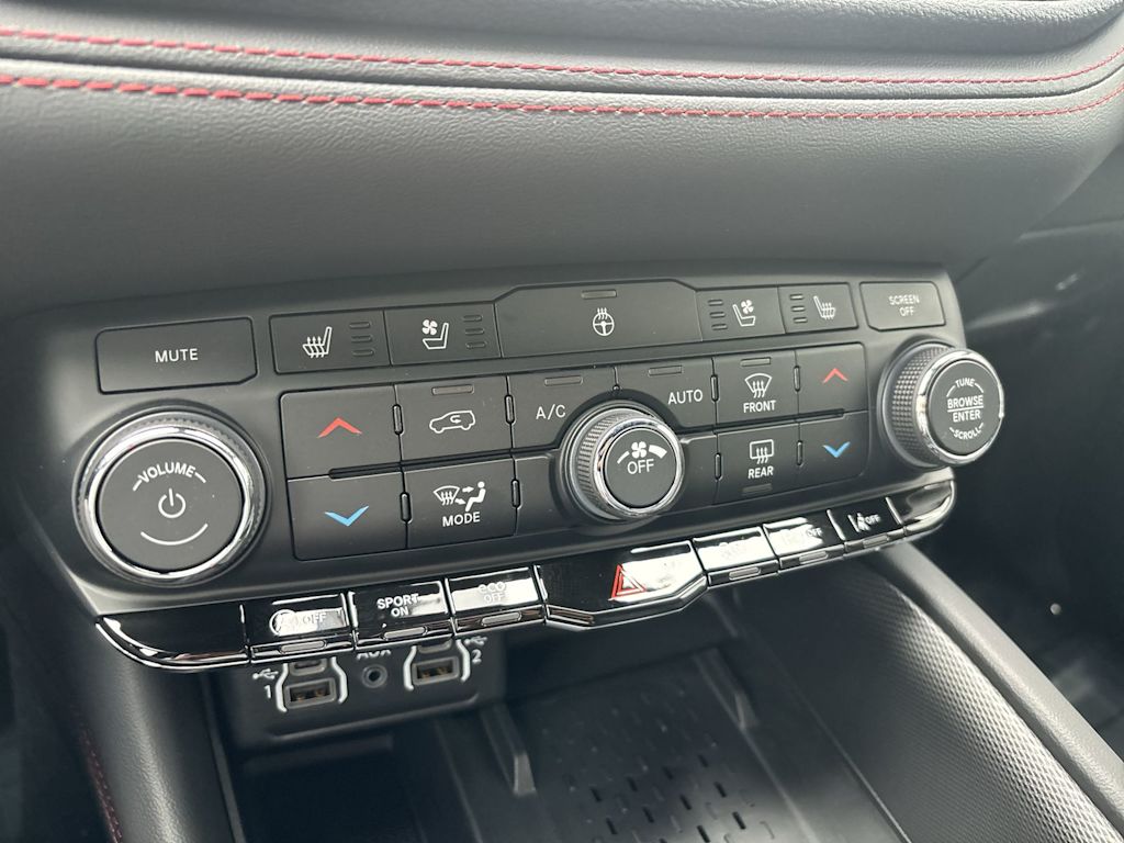 Thumbnail: 2026 Dodge Durango - 27