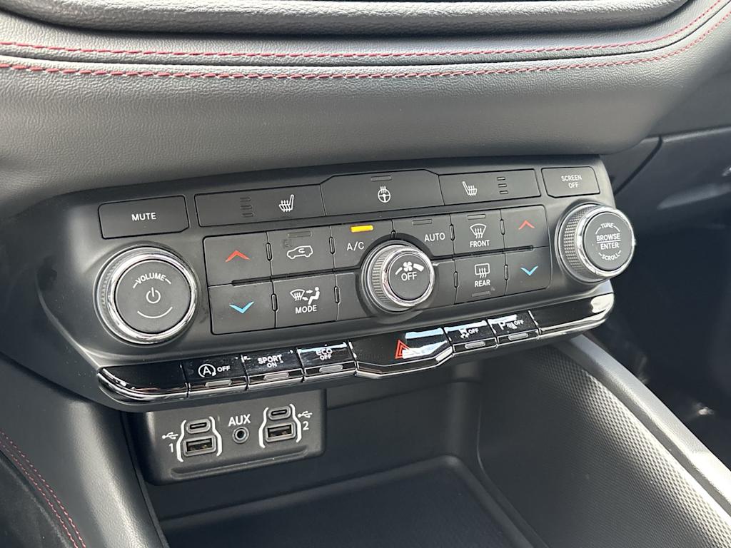 Thumbnail: 2025 Dodge Durango - 24