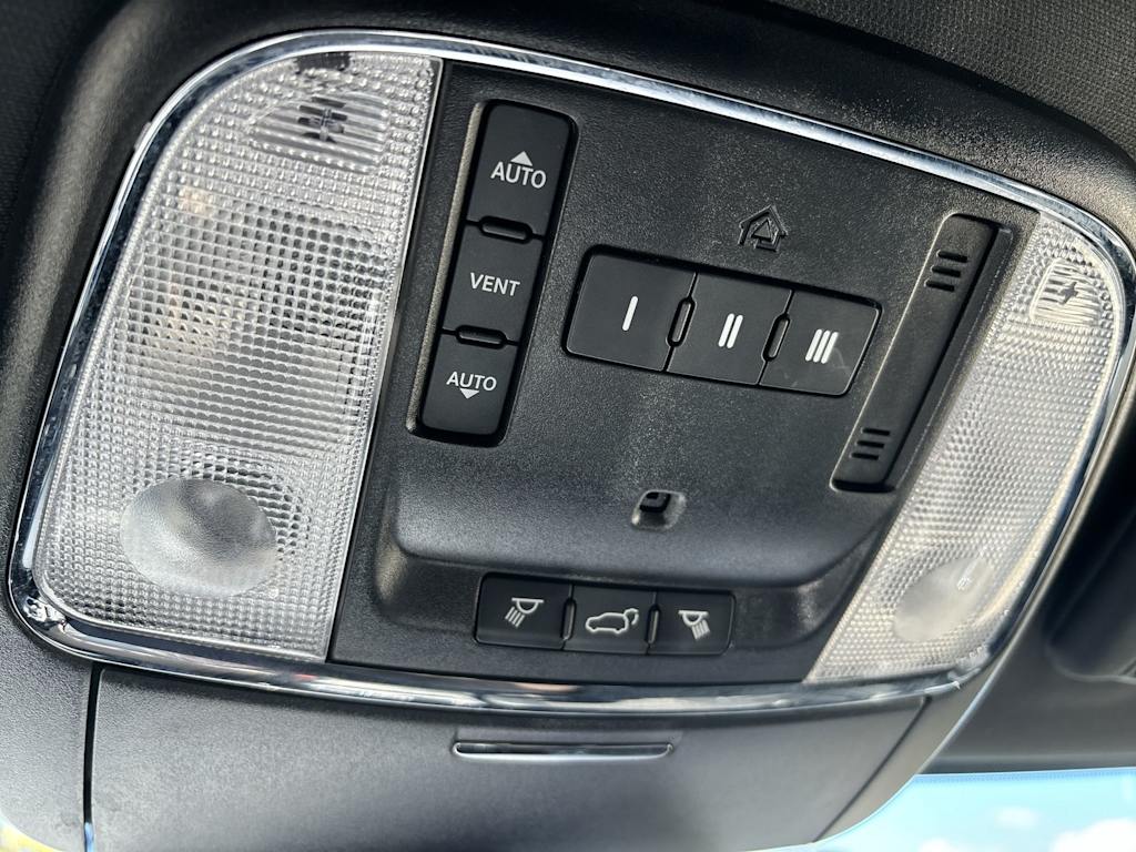 Thumbnail: 2020 Jeep Grand Cherokee - 28