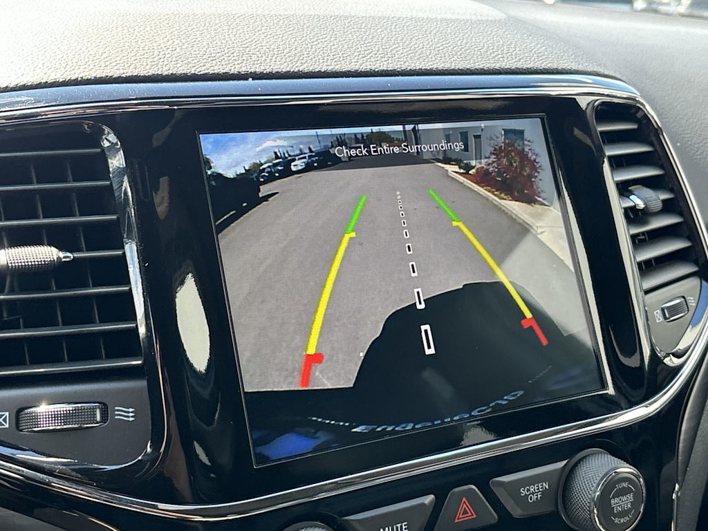 Thumbnail: 2020 Jeep Grand Cherokee - 25