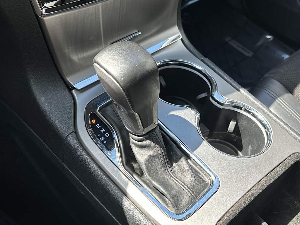 Thumbnail: 2020 Jeep Grand Cherokee - 8