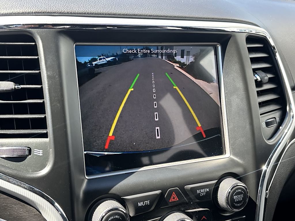 Thumbnail: 2018 Jeep Grand Cherokee - 25