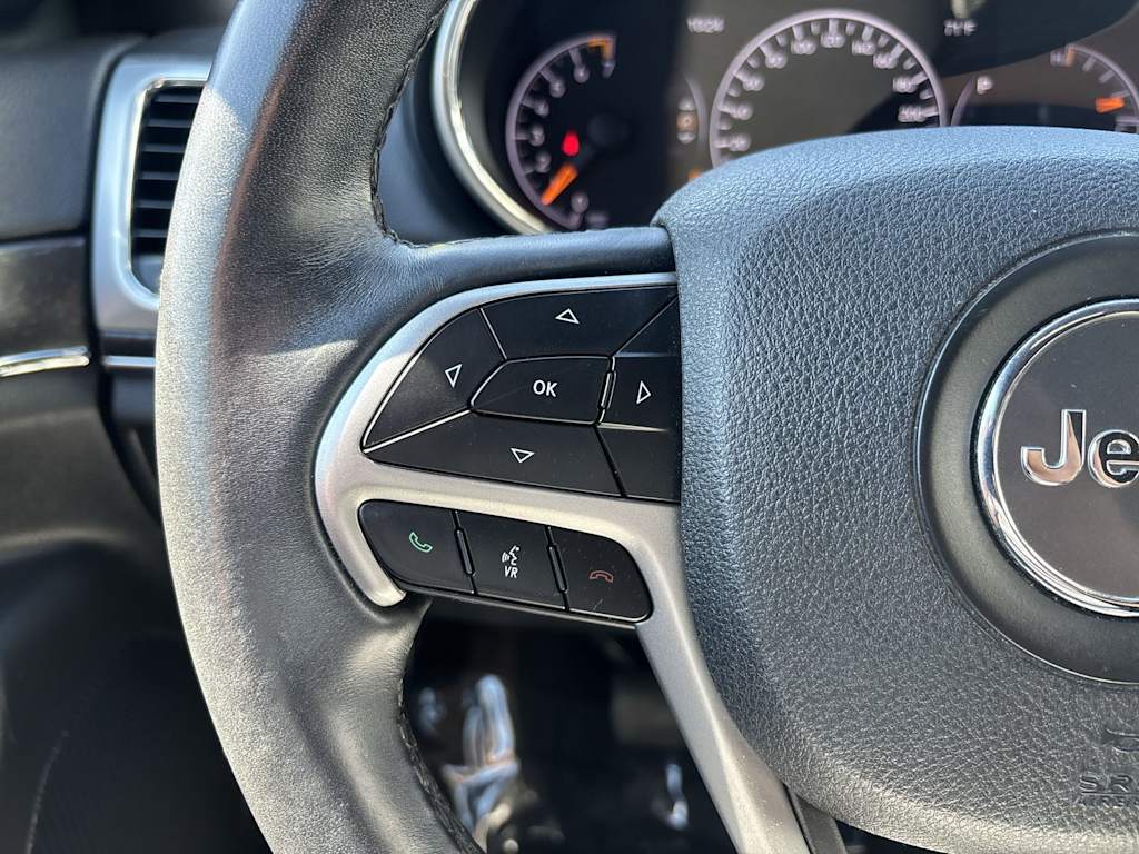 Thumbnail: 2018 Jeep Grand Cherokee - 15