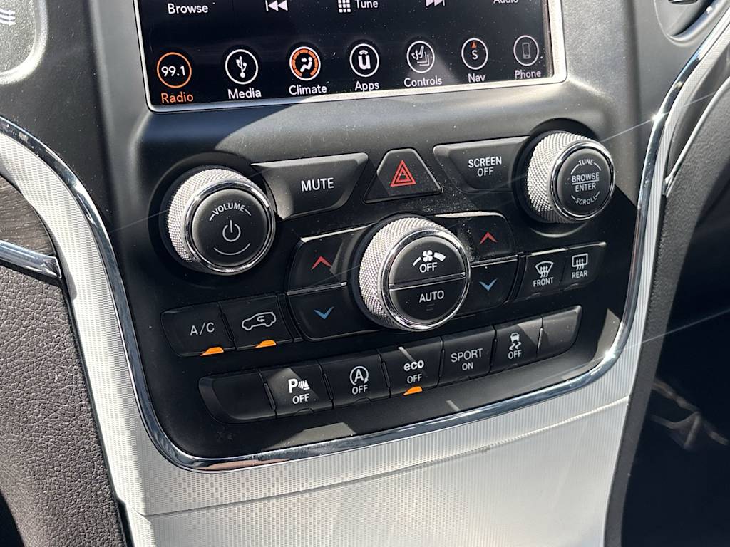Thumbnail: 2018 Jeep Grand Cherokee - 26