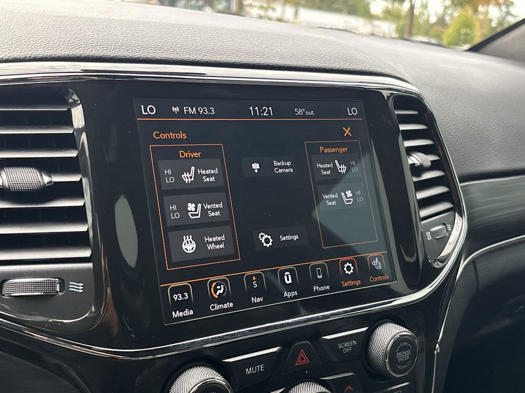 Thumbnail: 2021 Jeep Grand Cherokee - 26