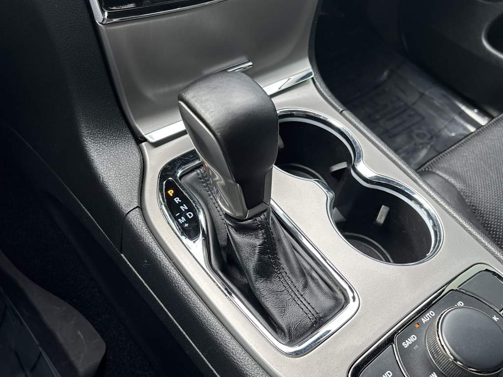 Thumbnail: 2021 Jeep Grand Cherokee - 10