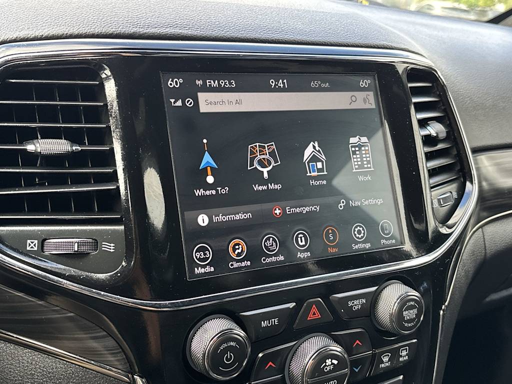 Thumbnail: 2019 Jeep Grand Cherokee - 20