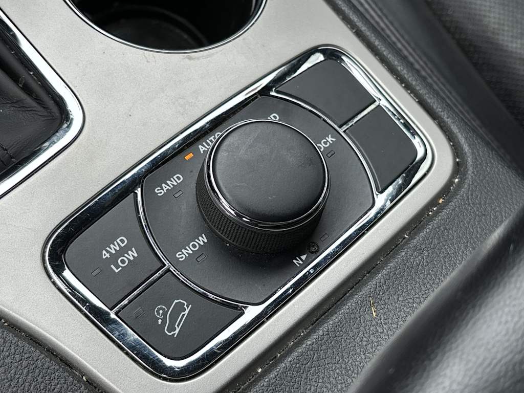 Thumbnail: 2019 Jeep Grand Cherokee - 26